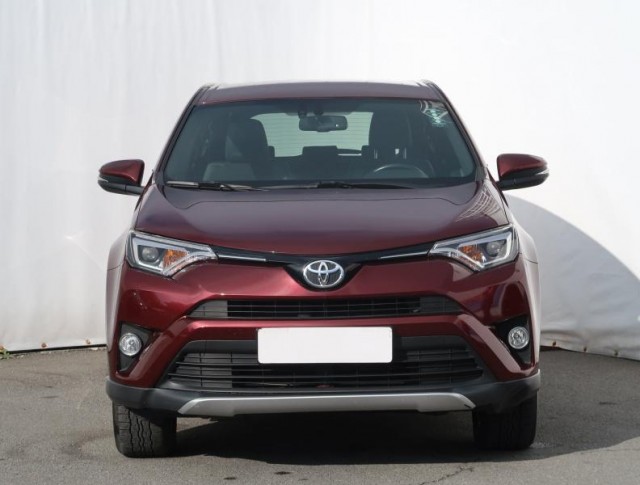 Toyota RAV 4  2.0 VVT-i Selection
