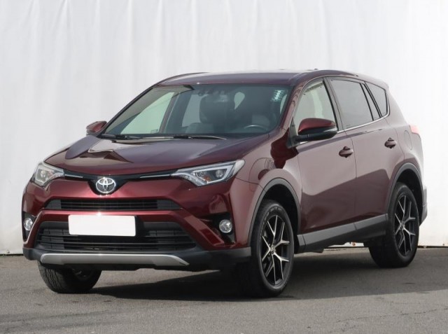 Toyota RAV 4  2.0 VVT-i Selection