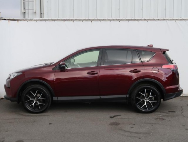 Toyota RAV 4  2.0 VVT-i Selection