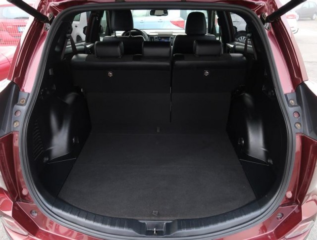 Toyota RAV 4  2.0 VVT-i Selection