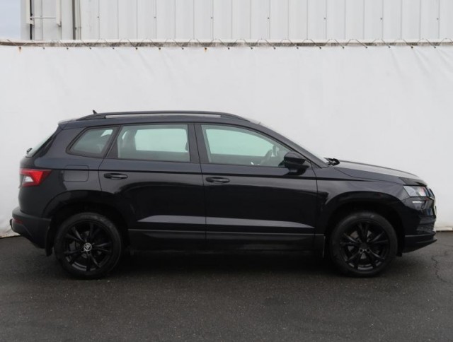 Škoda Karoq  1.0 TSI Active Plus