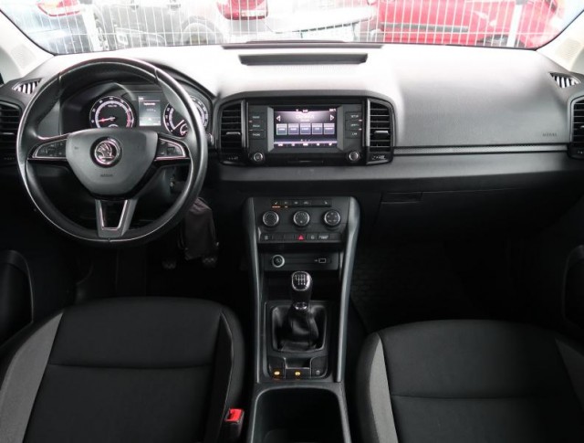 Škoda Karoq  1.0 TSI Active Plus