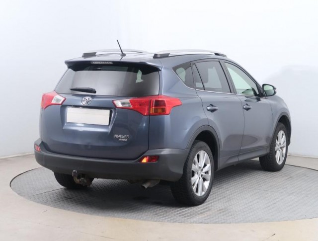 Toyota RAV 4  2.2 D-4D 