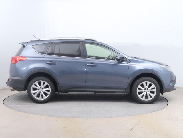 Toyota RAV 4  2.2 D-4D 