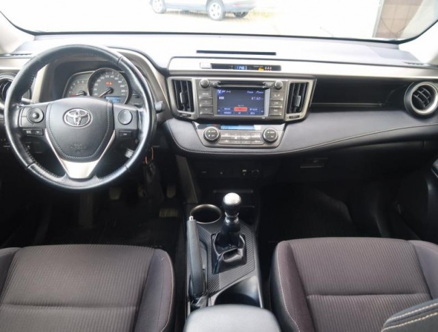 Toyota RAV 4  2.2 D-4D 
