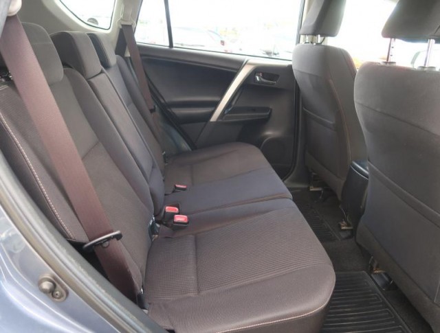 Toyota RAV 4  2.2 D-4D 