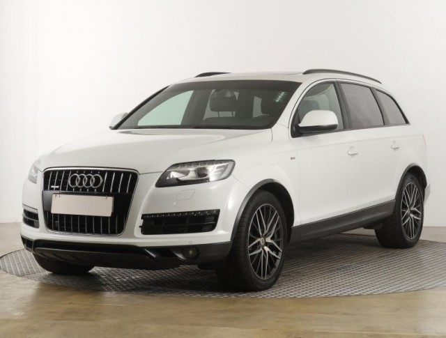 Audi Q7  4.2 TDI S-Line