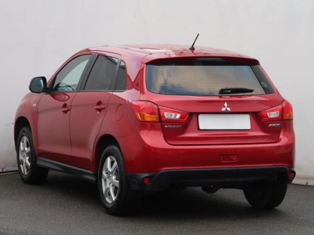 Mitsubishi ASX  1.6 MIVEC 