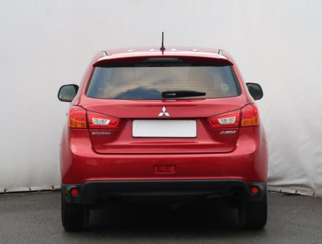 Mitsubishi ASX  1.6 MIVEC 