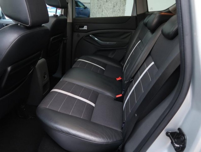 Ford Kuga  2.0 TDCi Titanium