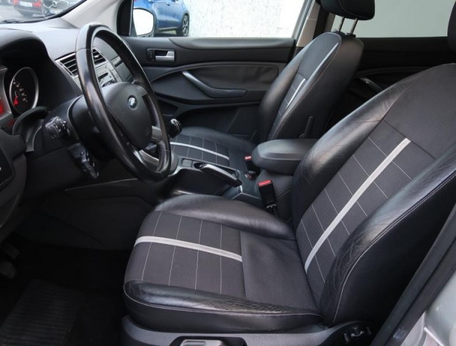 Ford Kuga  2.0 TDCi Titanium