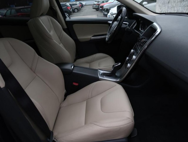 Volvo XC60  D4 