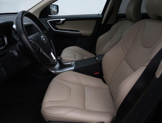Volvo XC60  D4 
