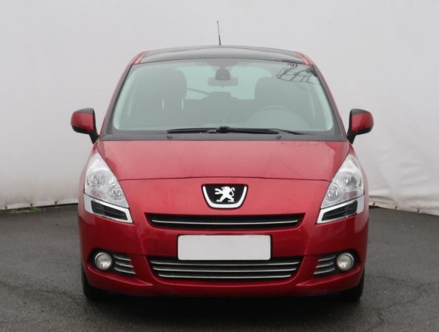 Peugeot 5008  1.6 HDi 