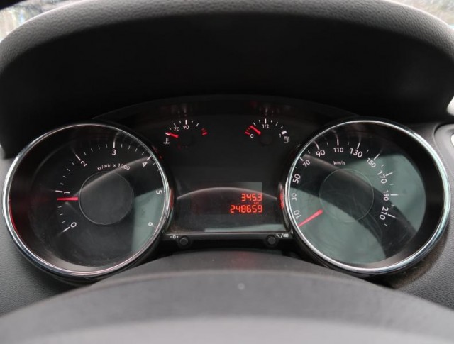 Peugeot 5008  1.6 HDi 