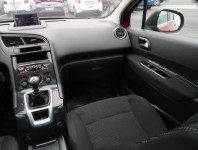 Peugeot 5008  1.6 HDi 