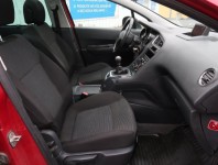 Peugeot 5008  1.6 HDi 