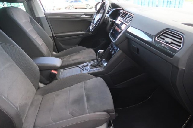 Volkswagen Tiguan  2.0 TSI Highline