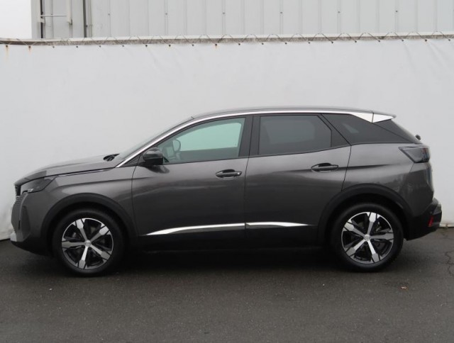 Peugeot 3008  1.2 PureTech 
