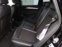 Audi Q5  2.0 TDI S line
