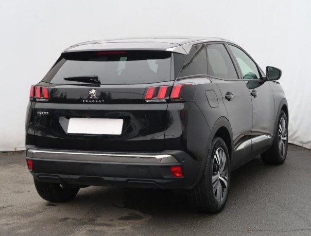 Peugeot 3008  1.2 PureTech Allure Pack