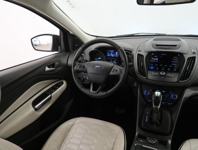 Ford Kuga  1.5 EcoBoost Vignale