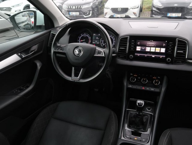 Škoda Karoq  1.5 TSI Ambition