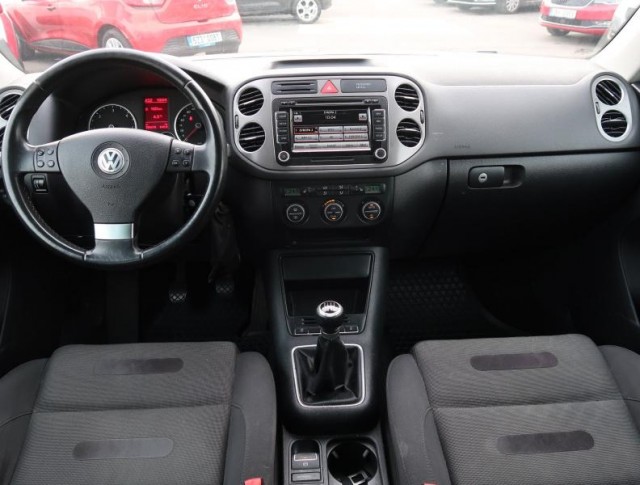 Volkswagen Tiguan  2.0 TDI Sport