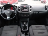 Volkswagen Tiguan  2.0 TDI Sport