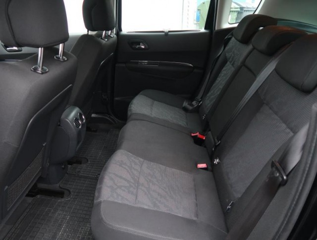 Peugeot 3008  1.6 HDi 