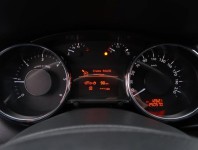 Peugeot 3008  1.6 HDi 
