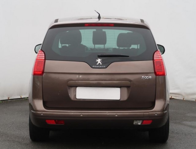 Peugeot 5008  1.6 HDi 