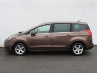 Peugeot 5008  1.6 HDi 