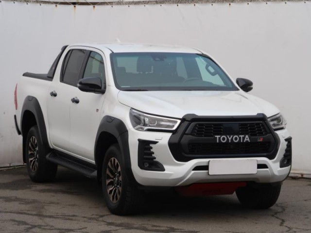 Toyota Hilux  2.8 D-4D 