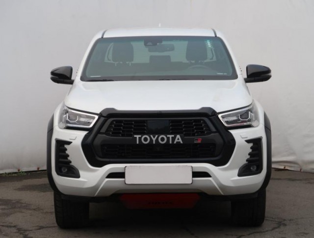 Toyota Hilux  2.8 D-4D 