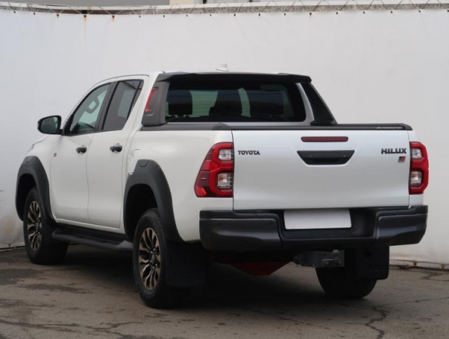 Toyota Hilux  2.8 D-4D 