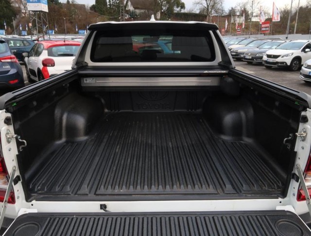 Toyota Hilux  2.8 D-4D 