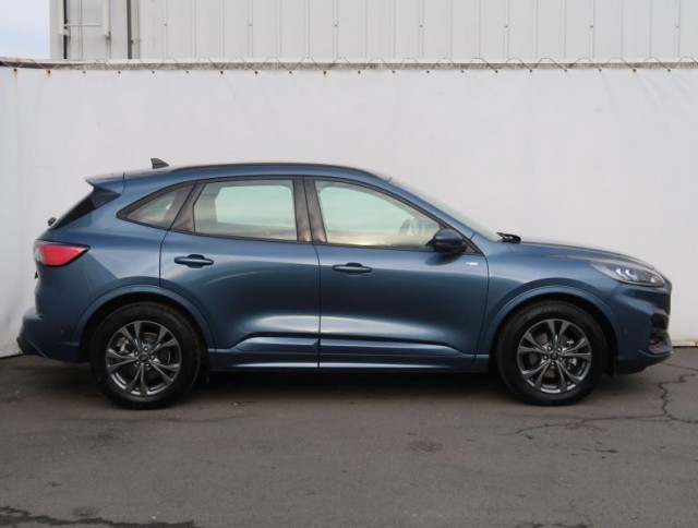 Ford Kuga  2.5 Hybrid ST-Line