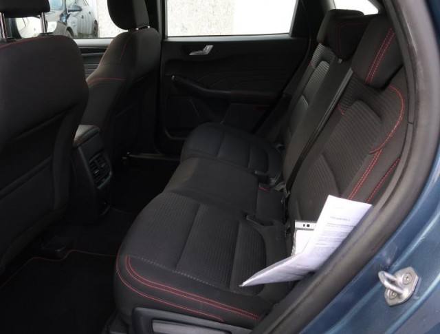 Ford Kuga  2.5 Hybrid ST-Line