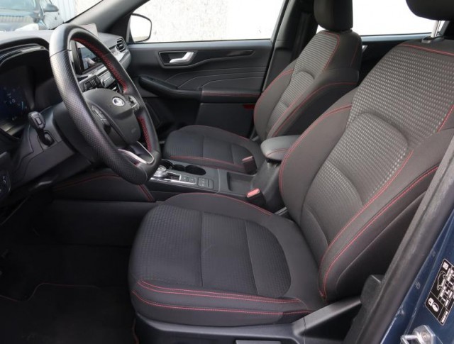 Ford Kuga  2.5 Hybrid ST-Line