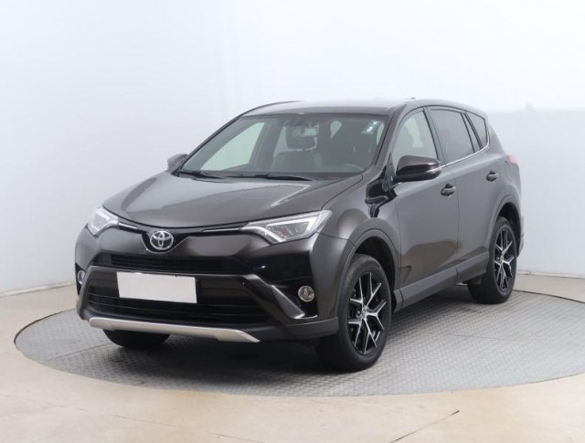 Toyota RAV 4  2.0 VVT-i 