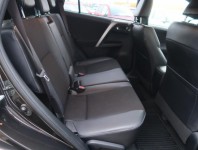 Toyota RAV 4  2.0 VVT-i 