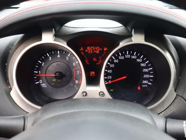 Nissan Juke  1.6 DIG-T 