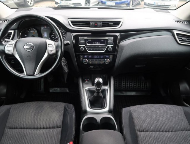 Nissan Qashqai  1.5 dCi 360