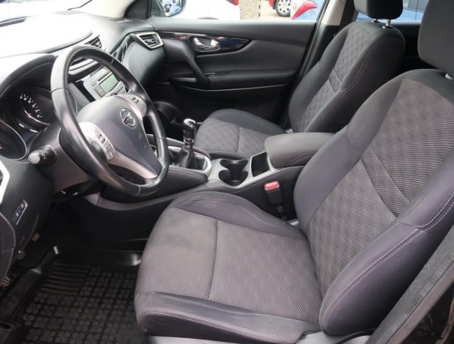 Nissan Qashqai  1.5 dCi 360