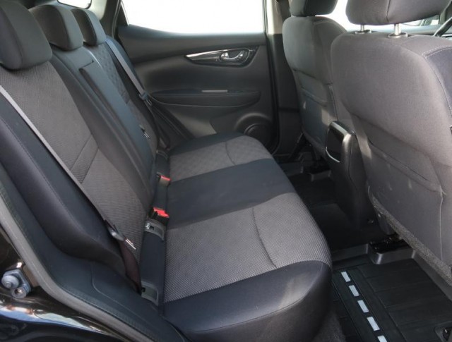 Nissan Qashqai  1.2 DIG-T 