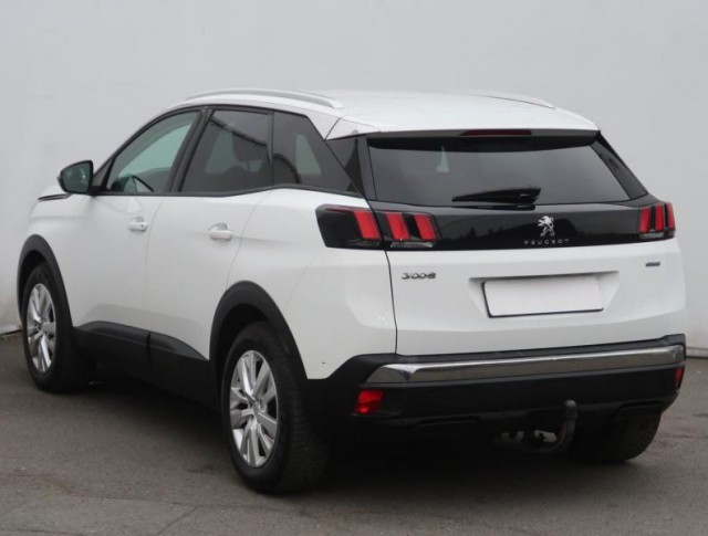 Peugeot 3008  1.2 PureTech Active Pack