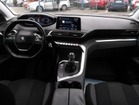 Peugeot 3008  1.2 PureTech Active Pack