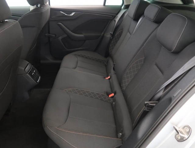 Škoda Kamiq  1.0 TSI 