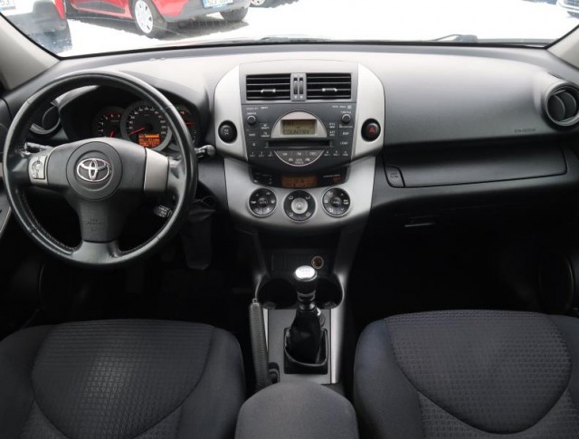 Toyota RAV 4  2.2 D-CAT 